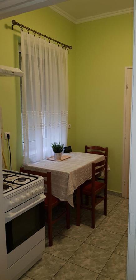 カロチャ Alice Vendeghaz Bed & Breakfast エクステリア 写真