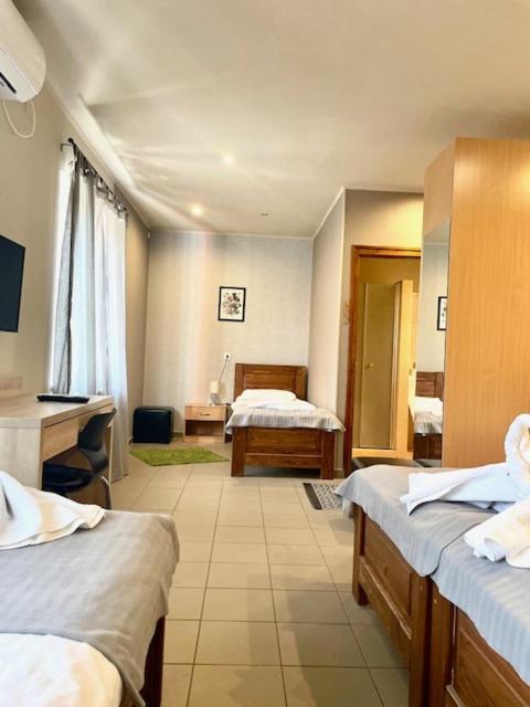 カロチャ Alice Vendeghaz Bed & Breakfast エクステリア 写真