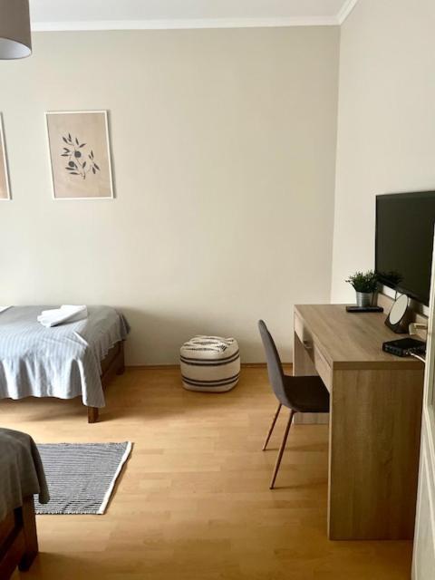 カロチャ Alice Vendeghaz Bed & Breakfast エクステリア 写真